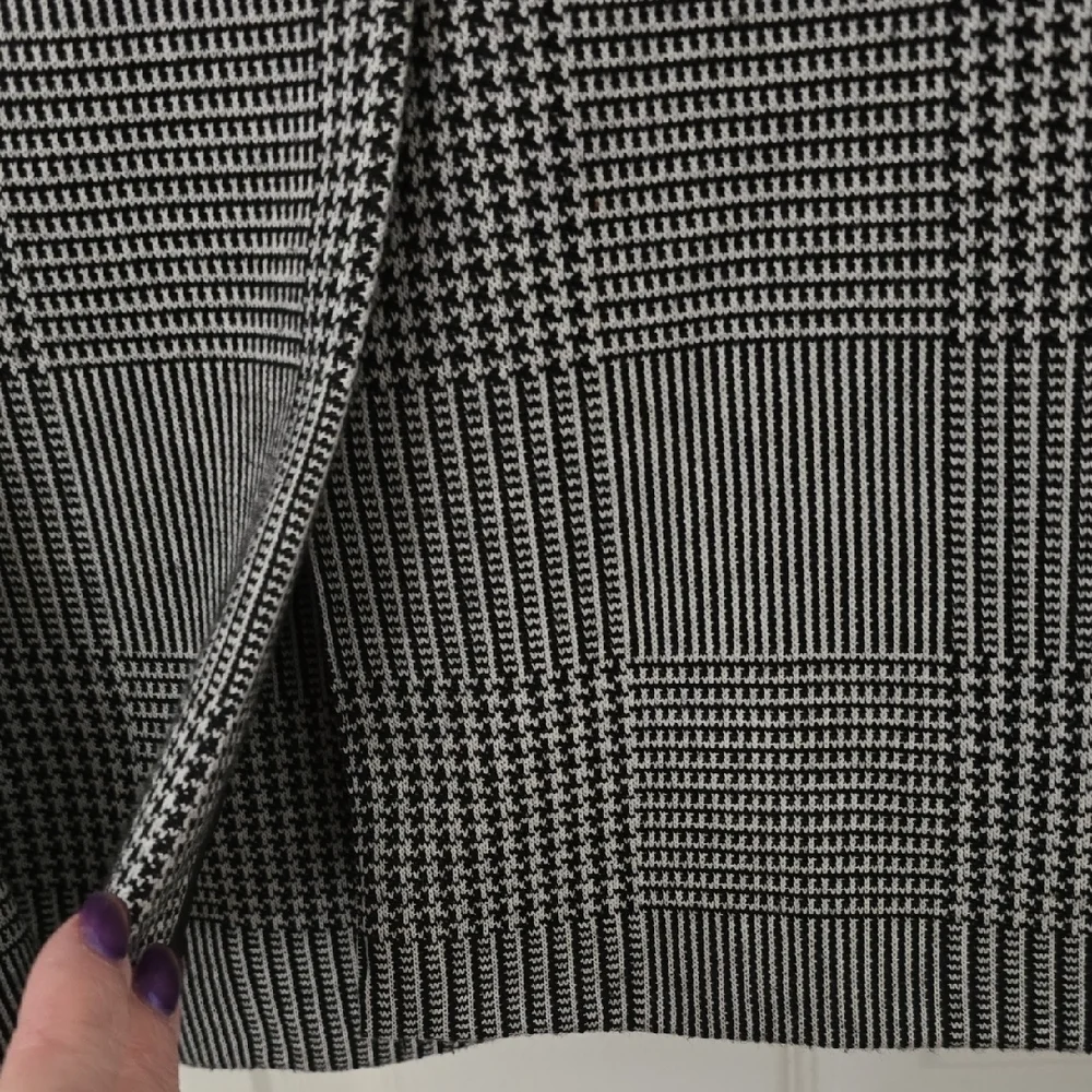Calvin Klein  Blazer Sz 12 Black & White Checkered Plaid‎ With Lining And Pocket